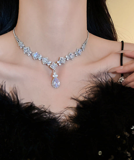 Zircon Diamond-Shaped Set