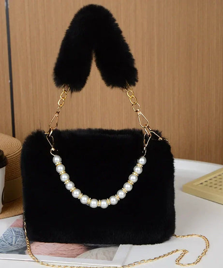 Le Pouch