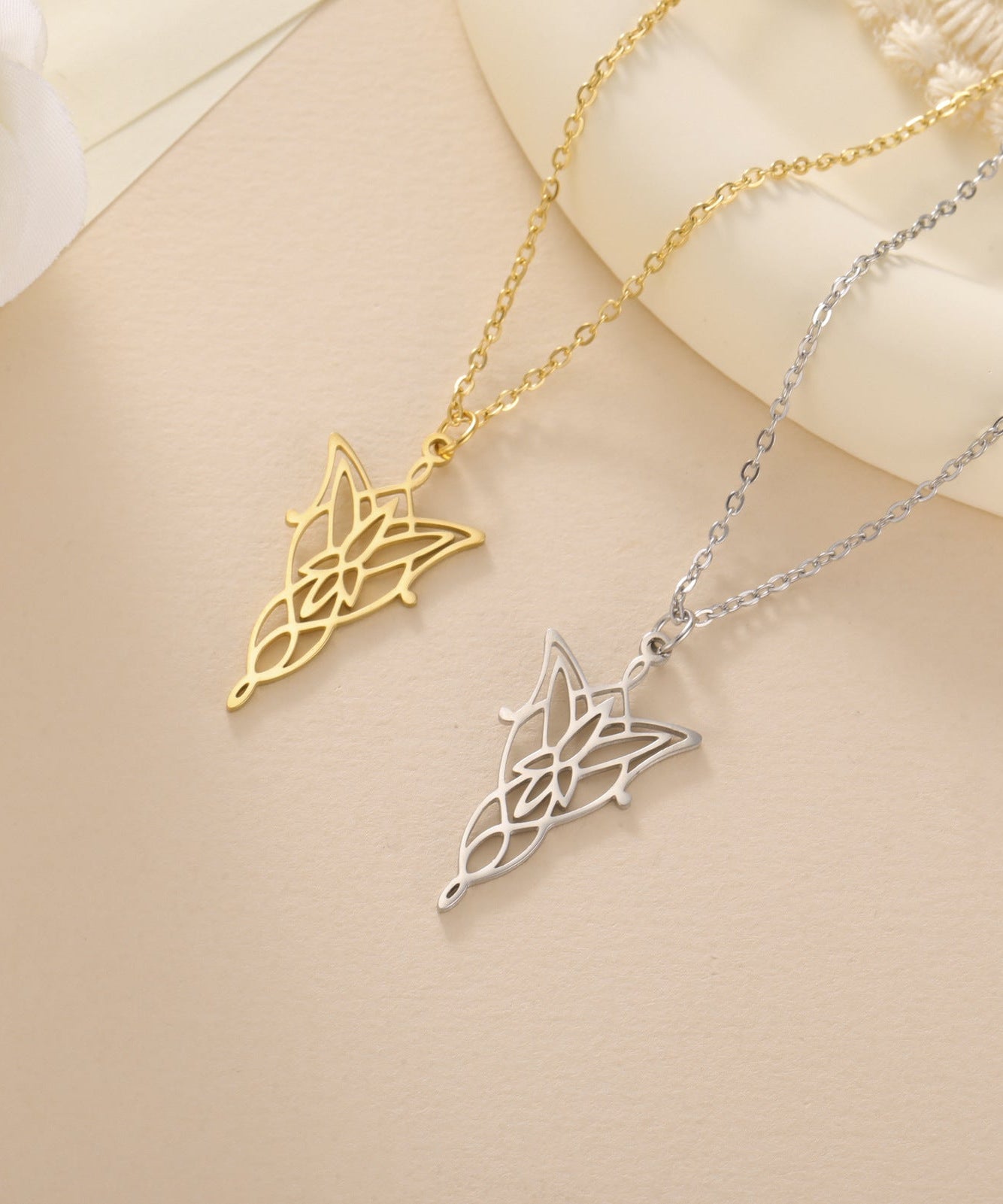 Party Pendant